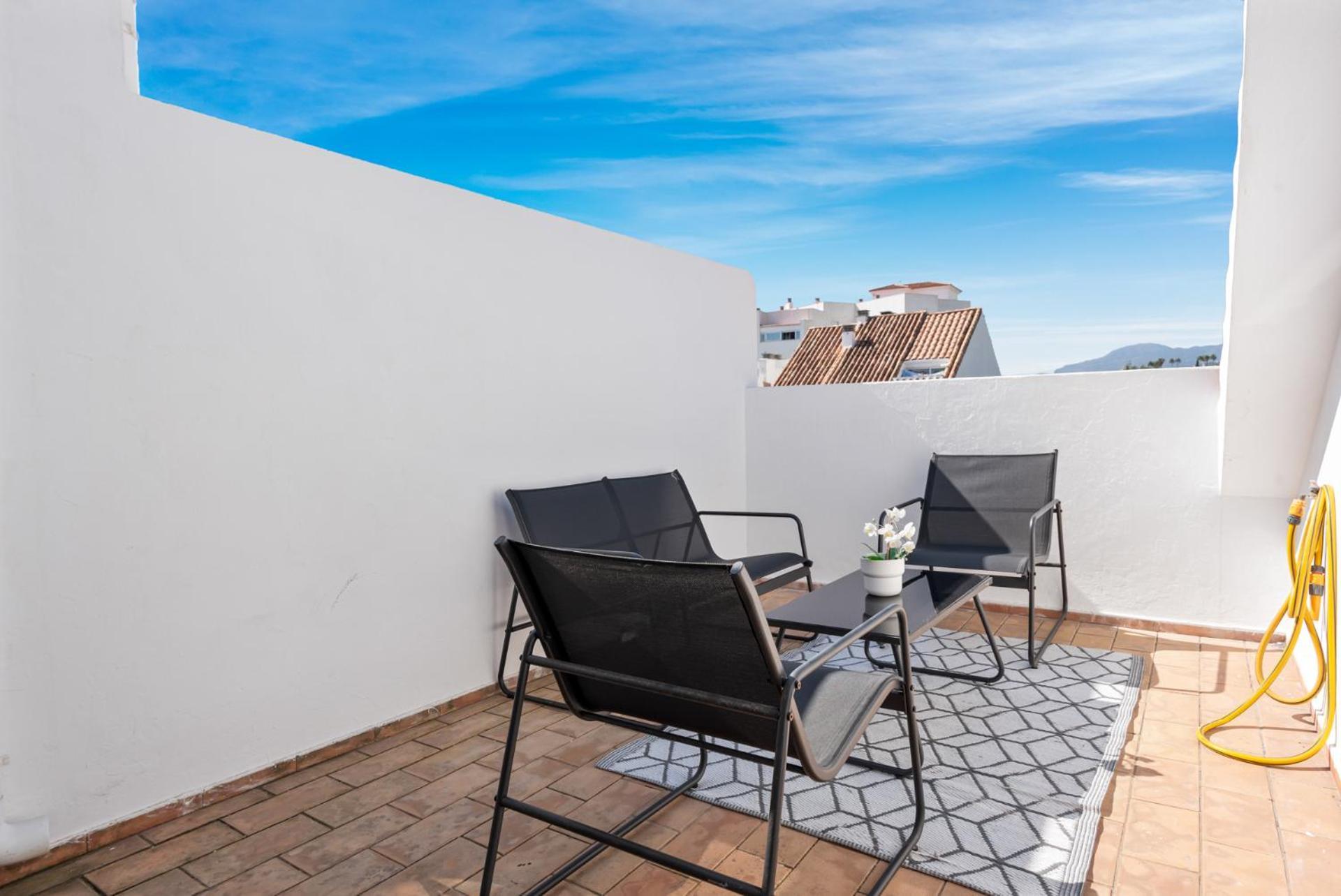 Lovely Penthouse Near Estepona Marina By Costarentals - Ref M15 Exterior photo